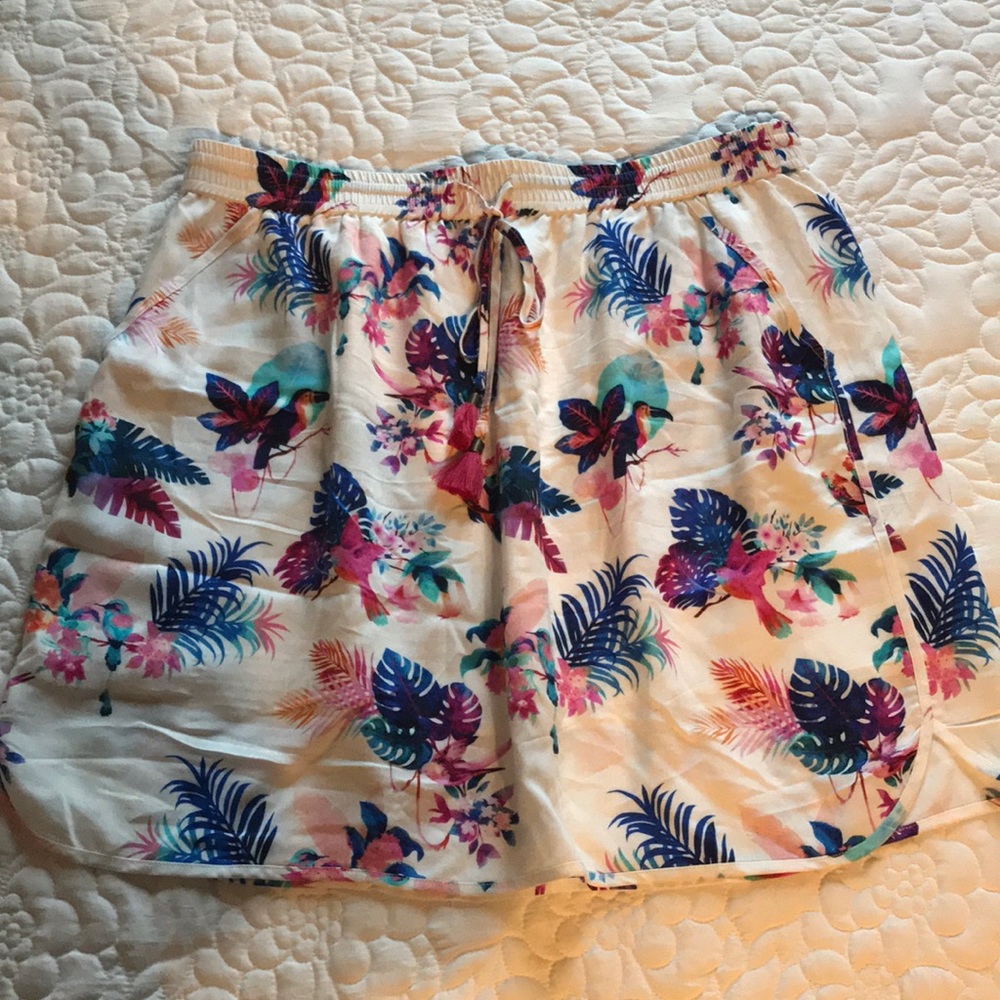 Hatley Summer Skirt! Size L